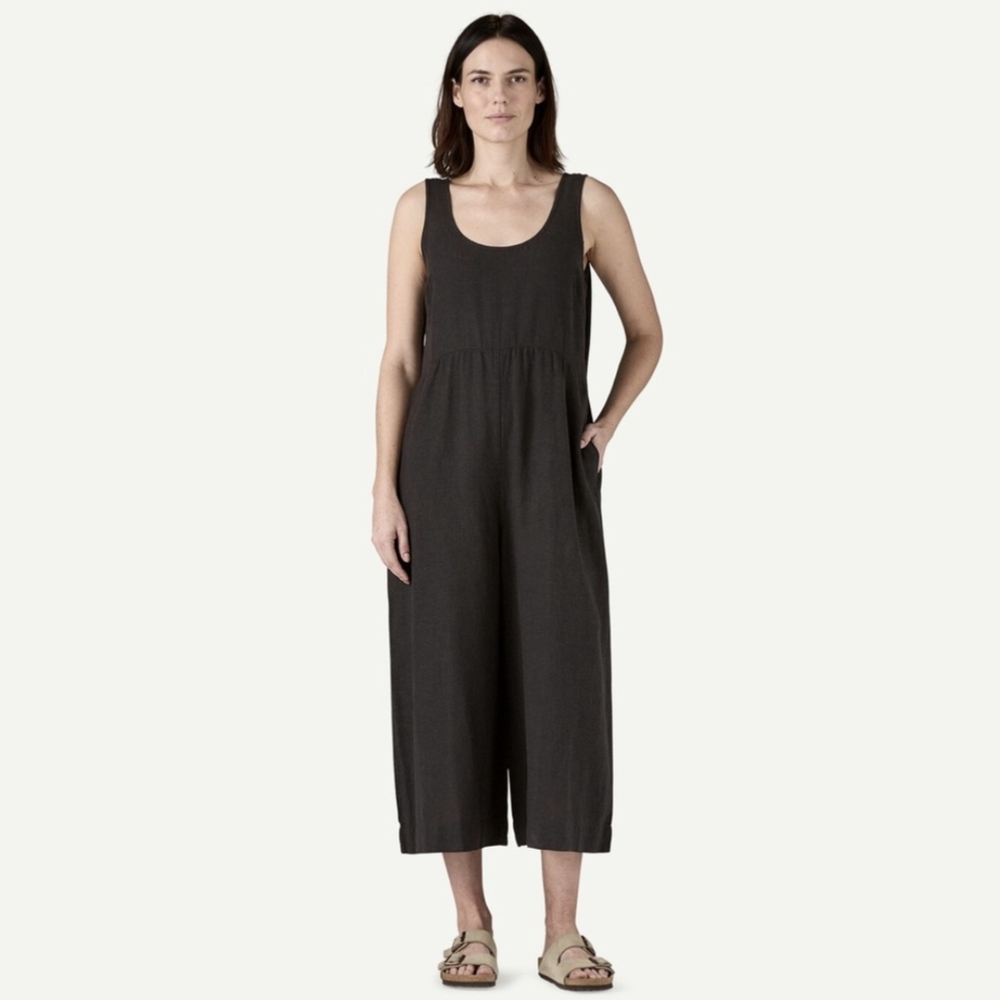 Patagonia Garden Island Black Sleeveless Jumpsuit Size Small, New with tags.